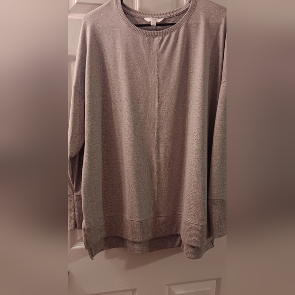 Sweater bundle - Picture 1 of 6